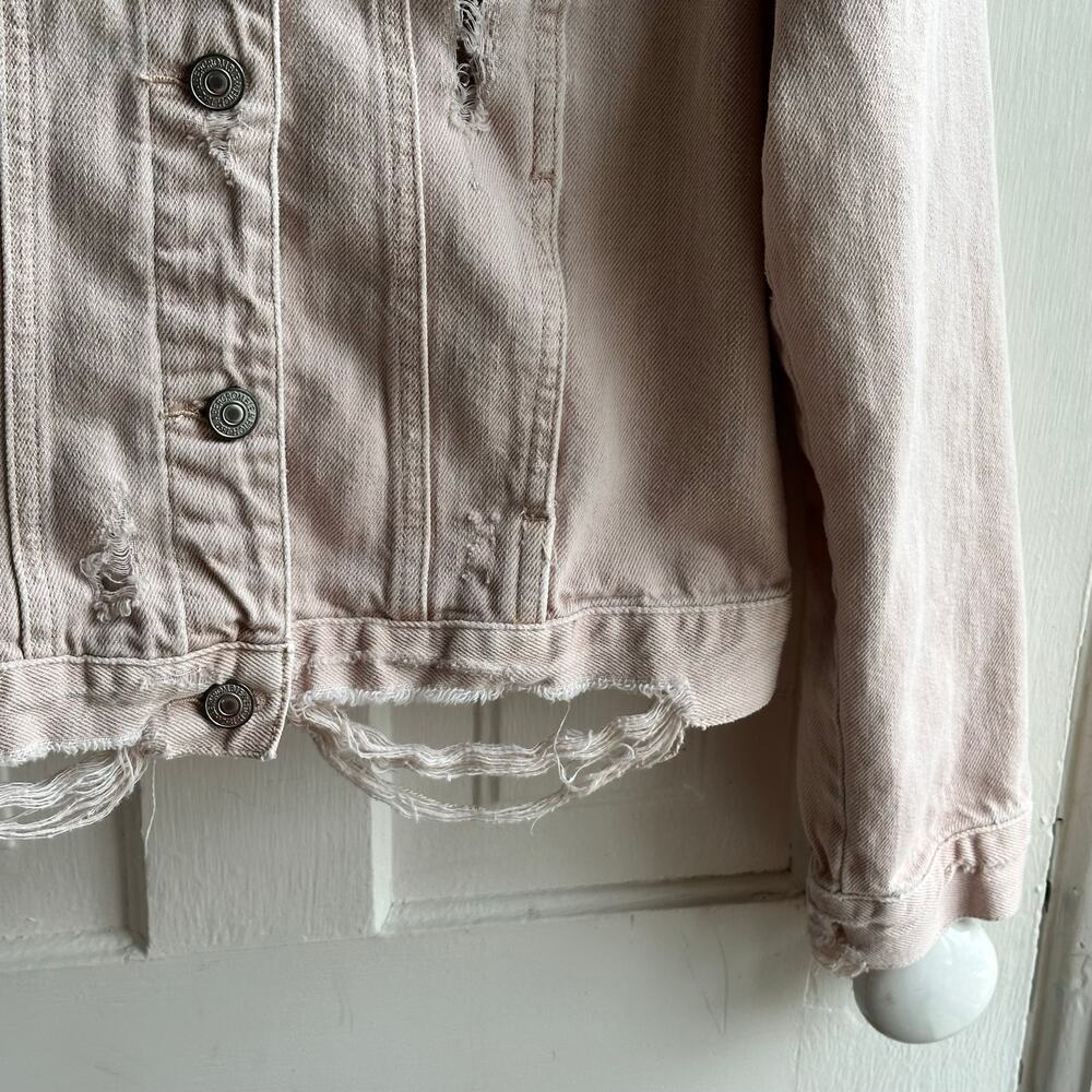 Abercrombie & Fitch Blush Pink Distressed Jean Jacket - Picture 7 of 10